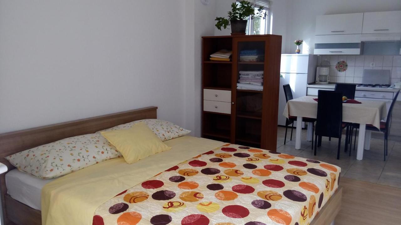 Apartments Tinka Grebaštica Exteriér fotografie